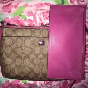 💗Perfect condition Coach crossbody💗